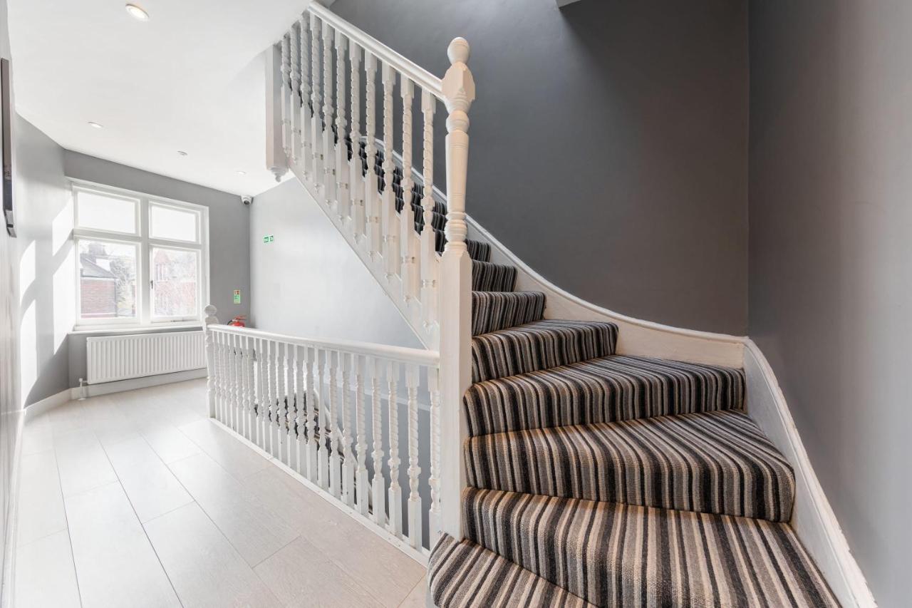Cozy Ensuite Bedroom For Two Near Tufnell Park 伦敦 外观 照片