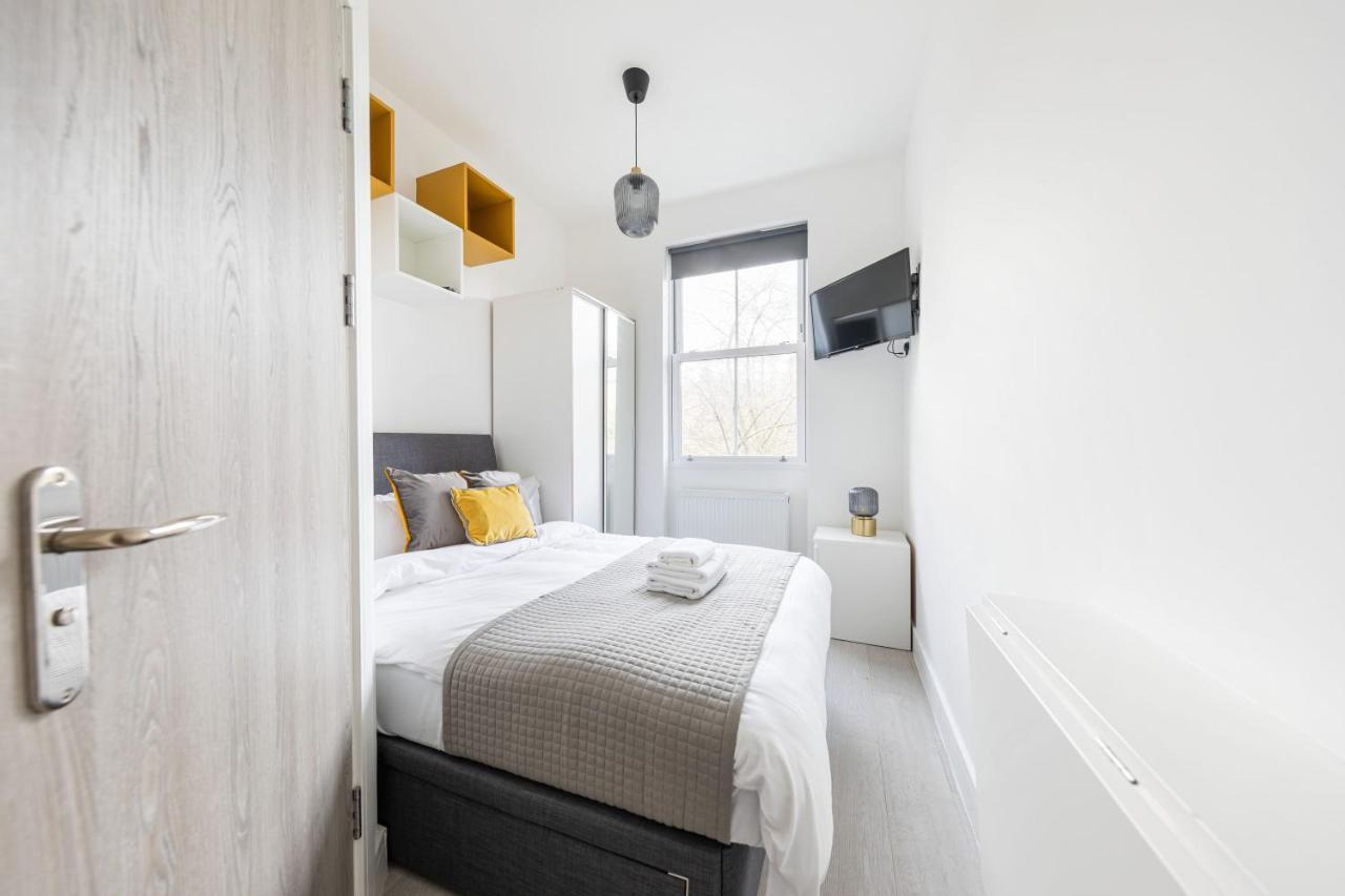Cozy Ensuite Bedroom For Two Near Tufnell Park 伦敦 外观 照片